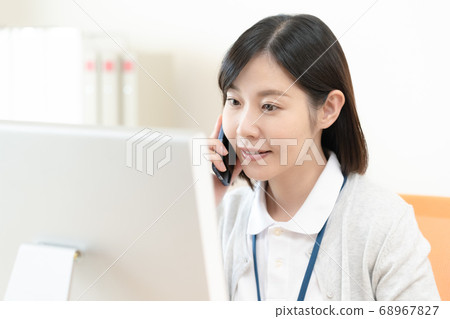 護理經理打個電話 68967827