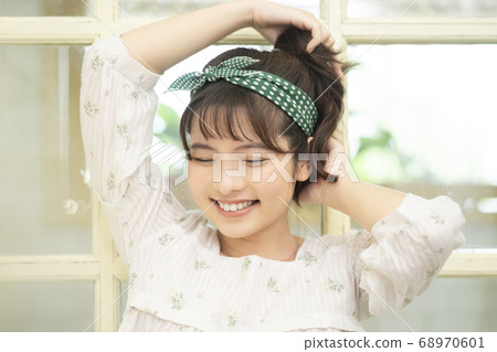 女性肖像 女性肖像 68970601