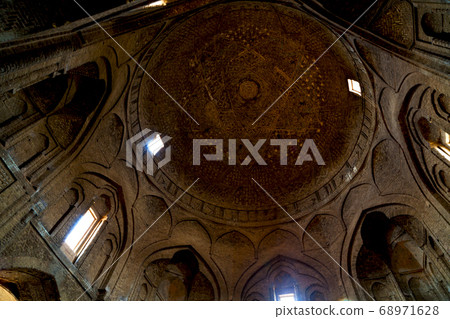 in iran  the religion     architecture 68971628