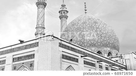 in iran and old antique mosque minaret in iran and old antique mosque minaret 68971650