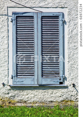 grey window  viladosia palaces italy    grass grey window  viladosia palaces italy    grass 68972234