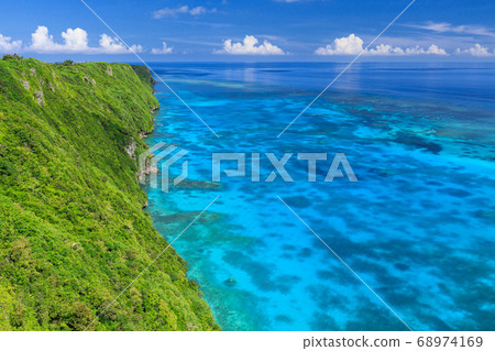Irabu island _ lagoon superb view 68974169