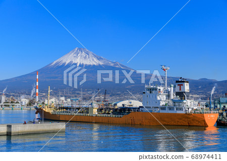 靜岡_從塔古那拉港看到的富士山 68974411