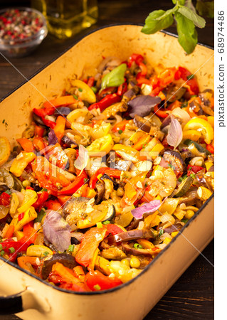 Stewed vegetables in an bowl 68974486