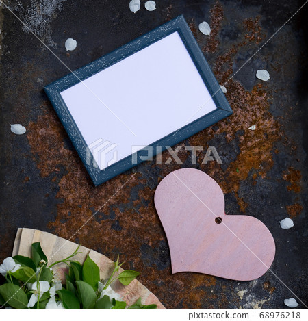 Valentine's Day card with wooden pink heart , Valentine's Day card with wooden pink heart , 68976218
