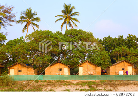 Tourist beach huts 68978708