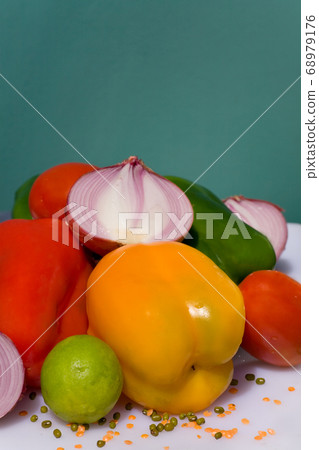 fresh vegetables fresh vegetables 68979176