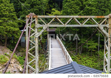 京都市西京區Torokkokyo站上的橋橋 京都市西京區Torokkokyo站上的橋橋 68979888