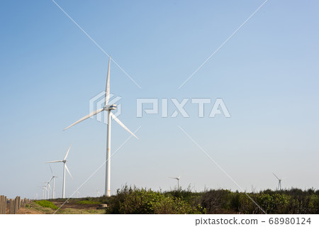 wind turbine towers 68980124