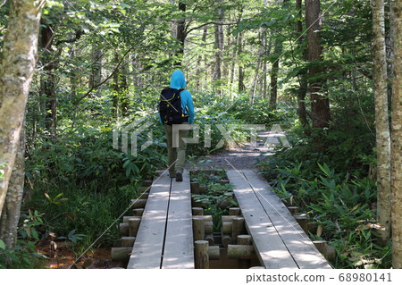 從上高地到妙神的單人登山 68980141