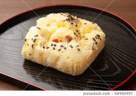 Steamed bread of sweet potato Steamed bread of sweet potato 68980497