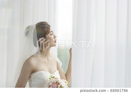 Women's bridal Women's bridal 68981786