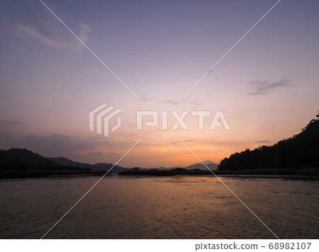 日月潭,黃昏,台灣 日月潭,黃昏,台灣 68982107