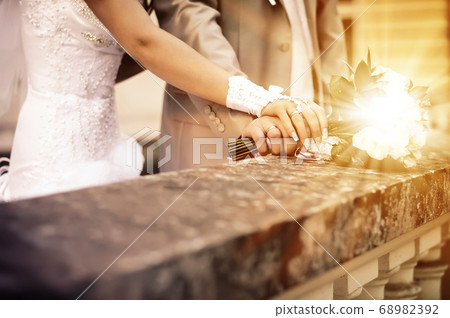 A newly weding. Wedding bouquet A newly weding. Wedding bouquet 68982392