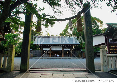Yokohama Iseyama Emperor's Grand Shrine Note Pillar Main Hall (Emperor Grand Shrine) Miyazaki-cho, Nishi-ku, Yokohama-shi, Kanagawa 68982529