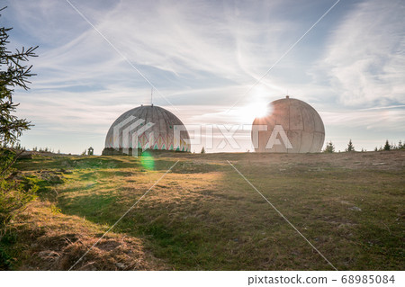 The old military tracking system base with radar The old military tracking system base with radar 68985084