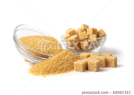 Raw Brown Cane Sugar Isolated on White Background 68985381