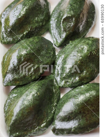 韓國傳統艾蒿糕，紅豆糕，南瓜餅，鬆餅 68990130