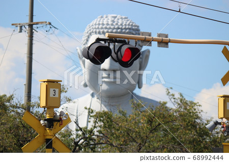 100 views of railway rare, along the Meitetsu line, big Buddha sunglasses in a cloth bag 68992444