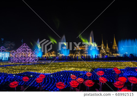 Abstract colorfull lighting bokeh texture 68992515