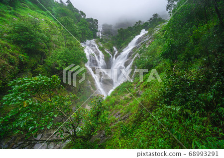PiTuGro waterfall is often called the Heart shaped waterfalls Umphang,Thailand PiTuGro waterfall is often called the Heart shaped waterfalls Umphang,Thailand 68993291