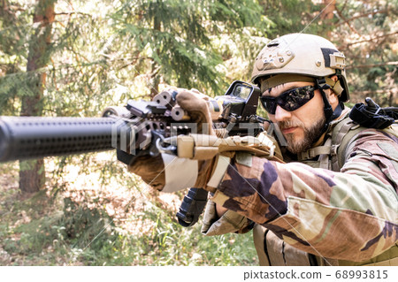 Focused on target Focused on target 68993815