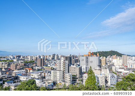 愛媛縣松山市:從道後公園展望台眺望松山市 愛媛縣松山市:從道後公園展望台眺望松山市 68993910