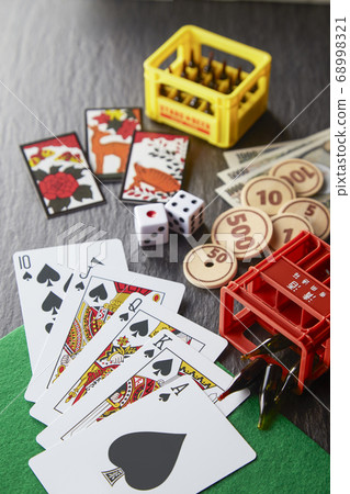 Gaming Hanafuda Poker 68998321