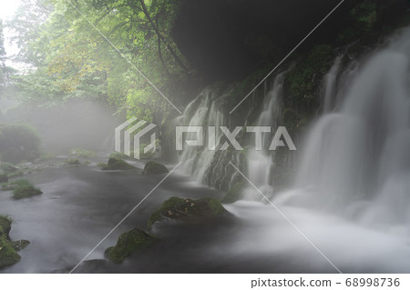Motoyuki underwater water Motoyuki underwater water 68998736