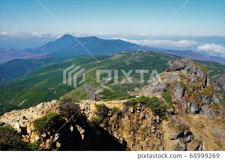 Ridge line from Mount Tengu to Mount Tateshina Ridge line from Mount Tengu to Mount Tateshina 68999269