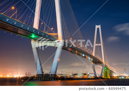 《愛知縣》名貴特里頓/伊勢灣高速公路 68999475