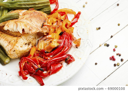 Baked fish with vegetables Baked fish with vegetables 69000108