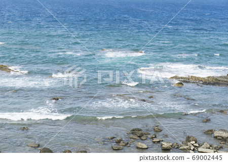 Taiwan's beautiful east coast Taiwan's beautiful east coast 69002445