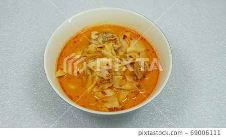 Red Curry Chicken with Bamboo Shoots in bowl Red Curry Chicken with Bamboo Shoots in bowl 69006111