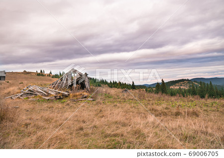 Ruined building in the middle of mountain, 69006705