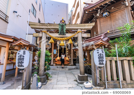 日本的東京城市景觀:小海神社,以算命先生的身份迅速普及,Zenrai Benten =中央區日本橋小海町 日本的東京城市景觀:小海神社,以算命先生的身份迅速普及,Zenrai Benten =中央區日本橋小海町 69008069