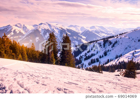 Panorama of snow mountains, Austria Panorama of snow mountains, Austria 69014069