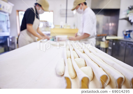 Preparation of bakery Preparation of bakery 69014295