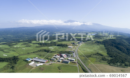 "Nikaho City, Akita Prefecture" Aerial view of Nikaho Plateau 69014567