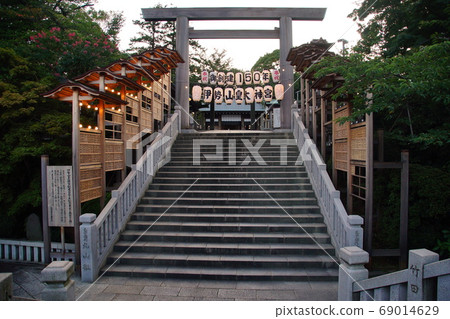 橫濱伊勢山皇帝神社尼諾鳥居表參道/樓梯（岡神宮）神奈川縣橫濱市西區宮崎町 69014629
