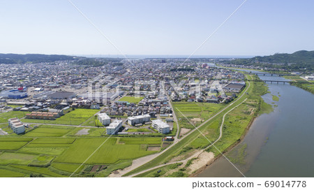 《Akita Prefecture》 Aerial view of Yurihonjo cityscape 69014778