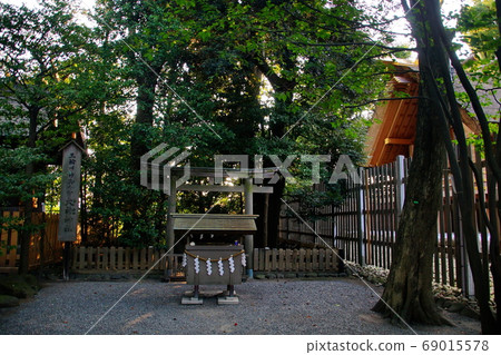 Yokohama Iseyama Empress Daijingu Shrine Daisyjinsha Bajita (Empress Daijingu) Kanagawa ken Yokohama-shi Nishi-ku Miyazaki cho 69015578