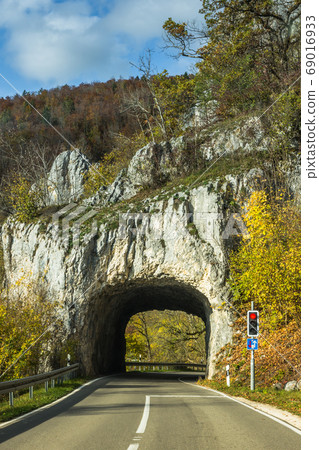 Rock tunnel near Thiergarten in the Upper Danube Valley, Baden-Wuerttemberg, Germany 69016933
