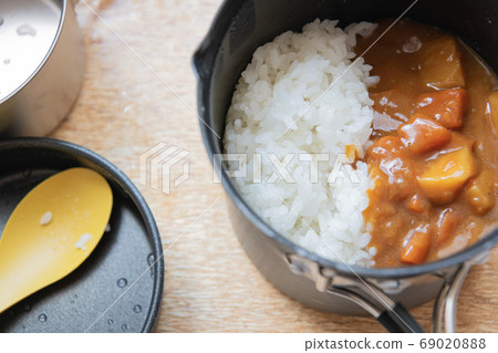 Cooked rice outdoor curry image material Cooked rice outdoor curry image material 69020888