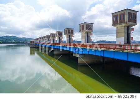 Geumgang estuary bank, Seongsan-myeon, Gunsan-si, Jeollabuk-do, Korea 69022097