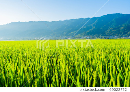 Chikugo Plain Countryside Mountain Range Chikugo Plain Countryside Mountain Range 69022752