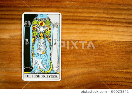 Tarot Card Major Arcana Pope 69025841