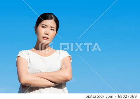 Image of worried woman Image of worried woman 69027569