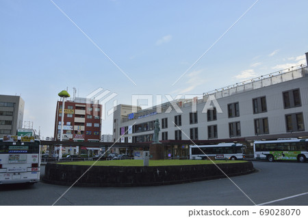 [Mie Prefecture] Cityscape in front of Tsu Station 69028070