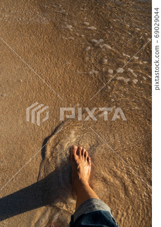 走在海邊 走在海邊 69029044